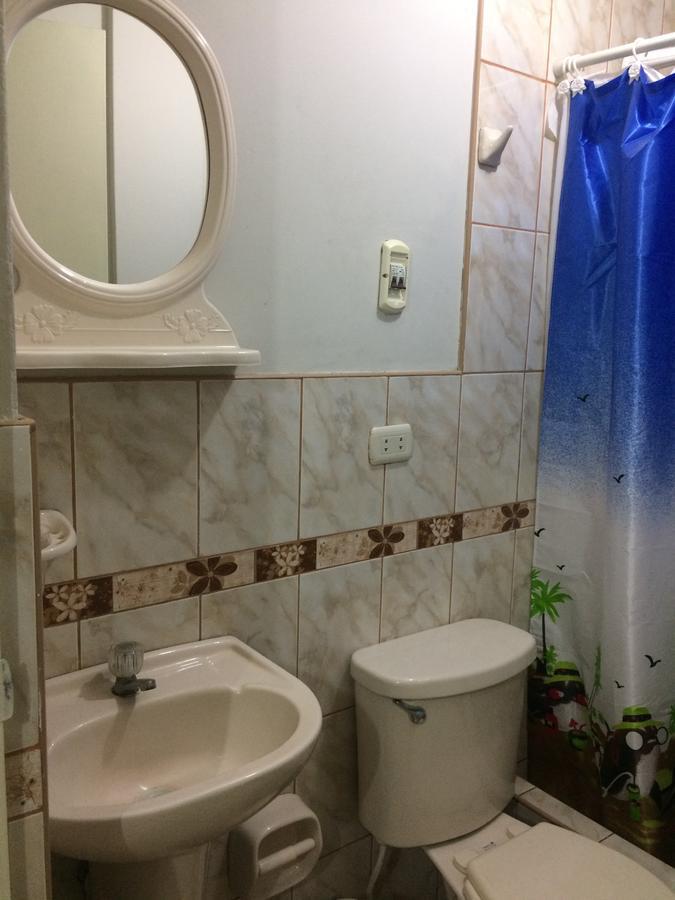 Hospedaje De Los Reyes Huarmey Zewnętrze zdjęcie
